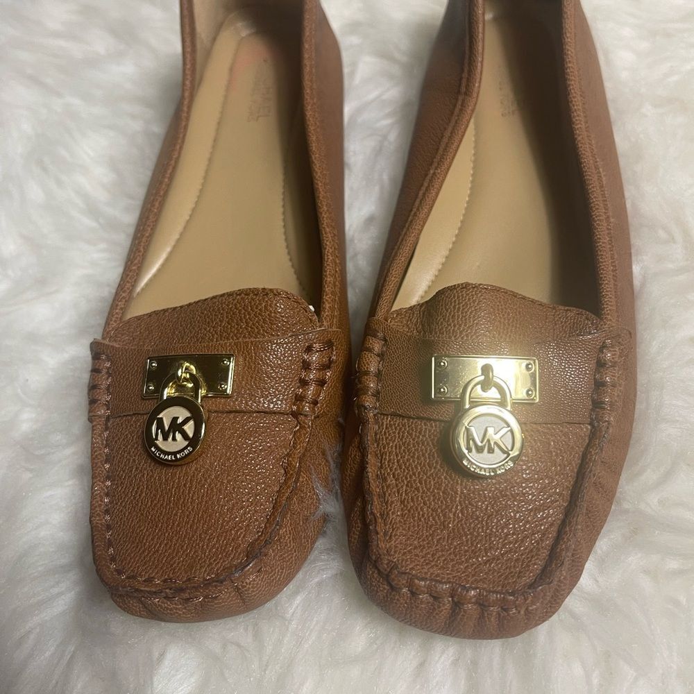 Michael Kors Hamilton Tan Leather Moccasin MK Logo accent SZ8.5 - Picture 4 of 10
